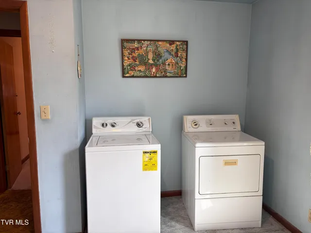 $139,000 | 220 Russell Street, Jonesville, VA 24263