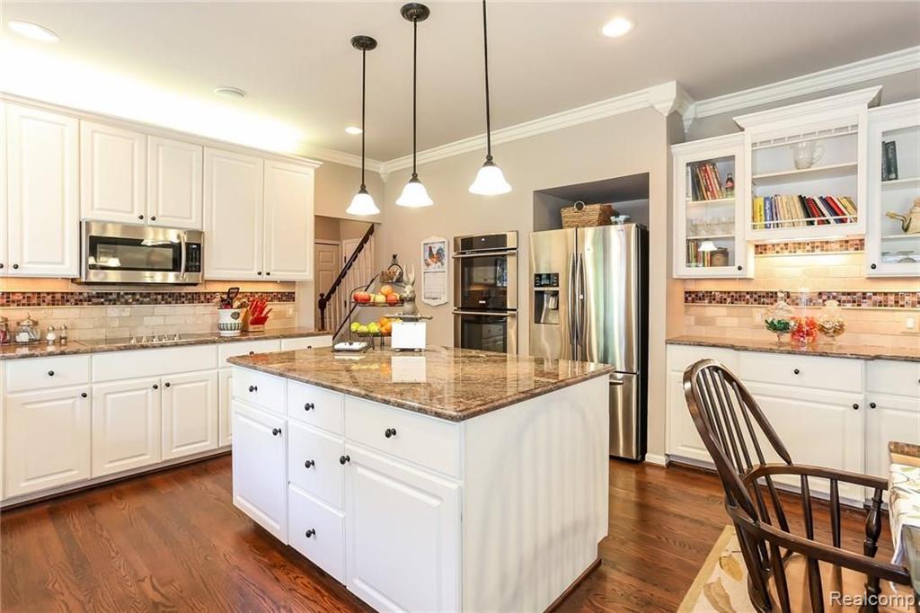 3758 Sleepy Fox Drive Rochester Hills, MI 48309 - Photo 21 of 66