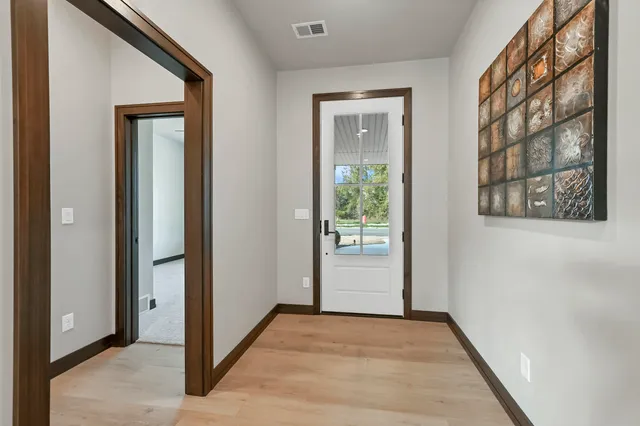 $649,900 | 895 Black Swan Drive, Menasha, WI 54952