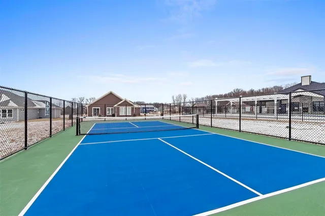 $649,900 | 895 Black Swan Drive, Menasha, WI 54952