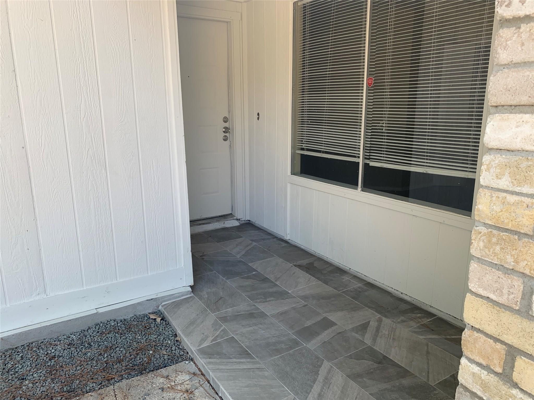 1111 Jack Block Court Crosby, TX 77532 - Photo 2 of 17 a view of a bathroom