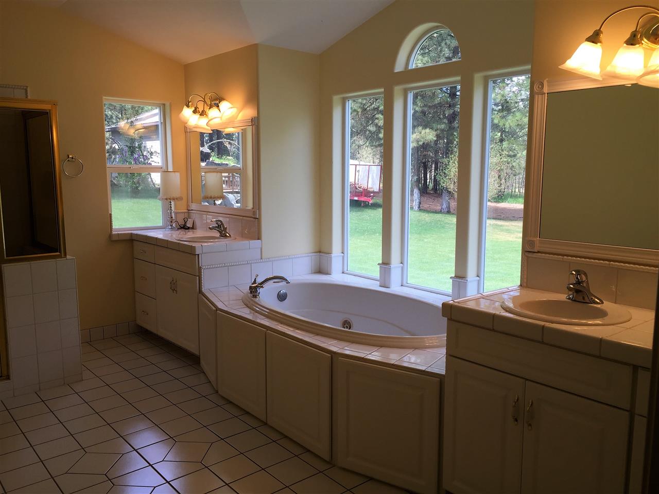 15521 North Howe Road Mead, WA 99021 - Photo 16 of 20