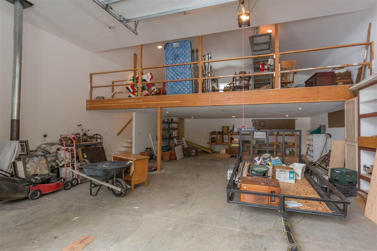 15521 North Howe Road Mead, WA 99021 - Photo 5 of 20