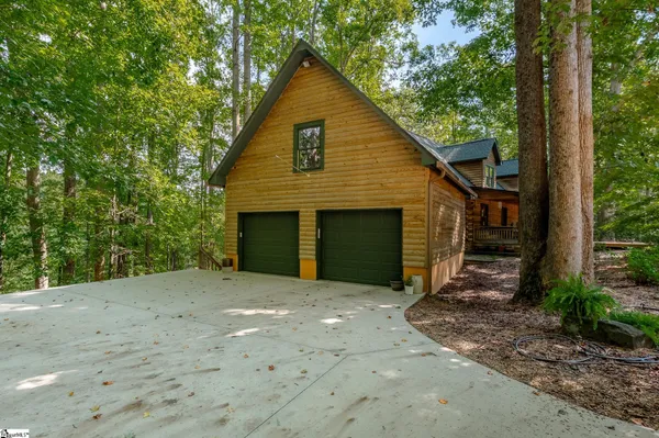 $700,000 | 191 Crystal Lane, Townville, SC 29689