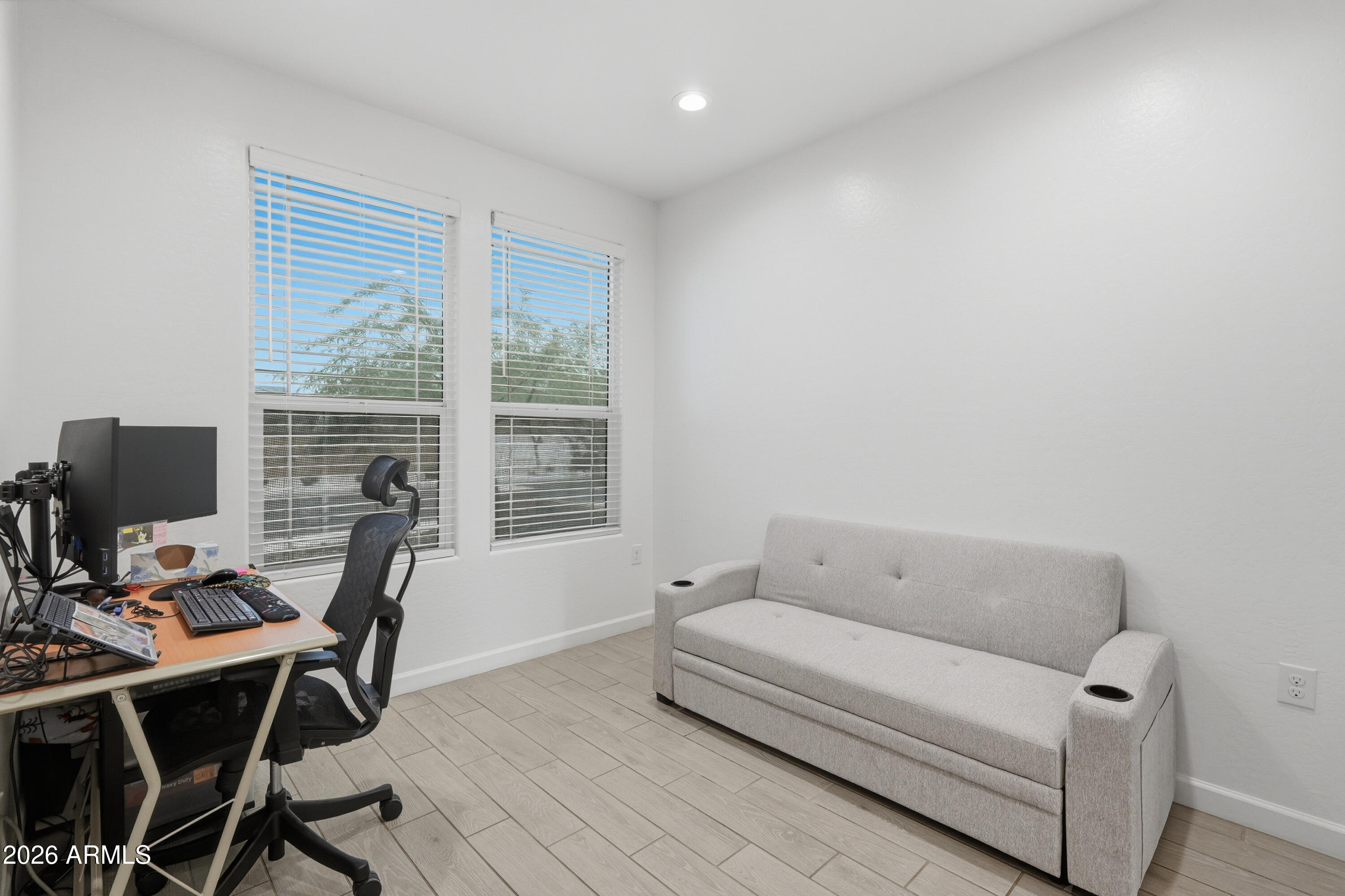 16537 West Hadley Street Goodyear, AZ 85338 - Photo 5 of 26 015_ListerPros