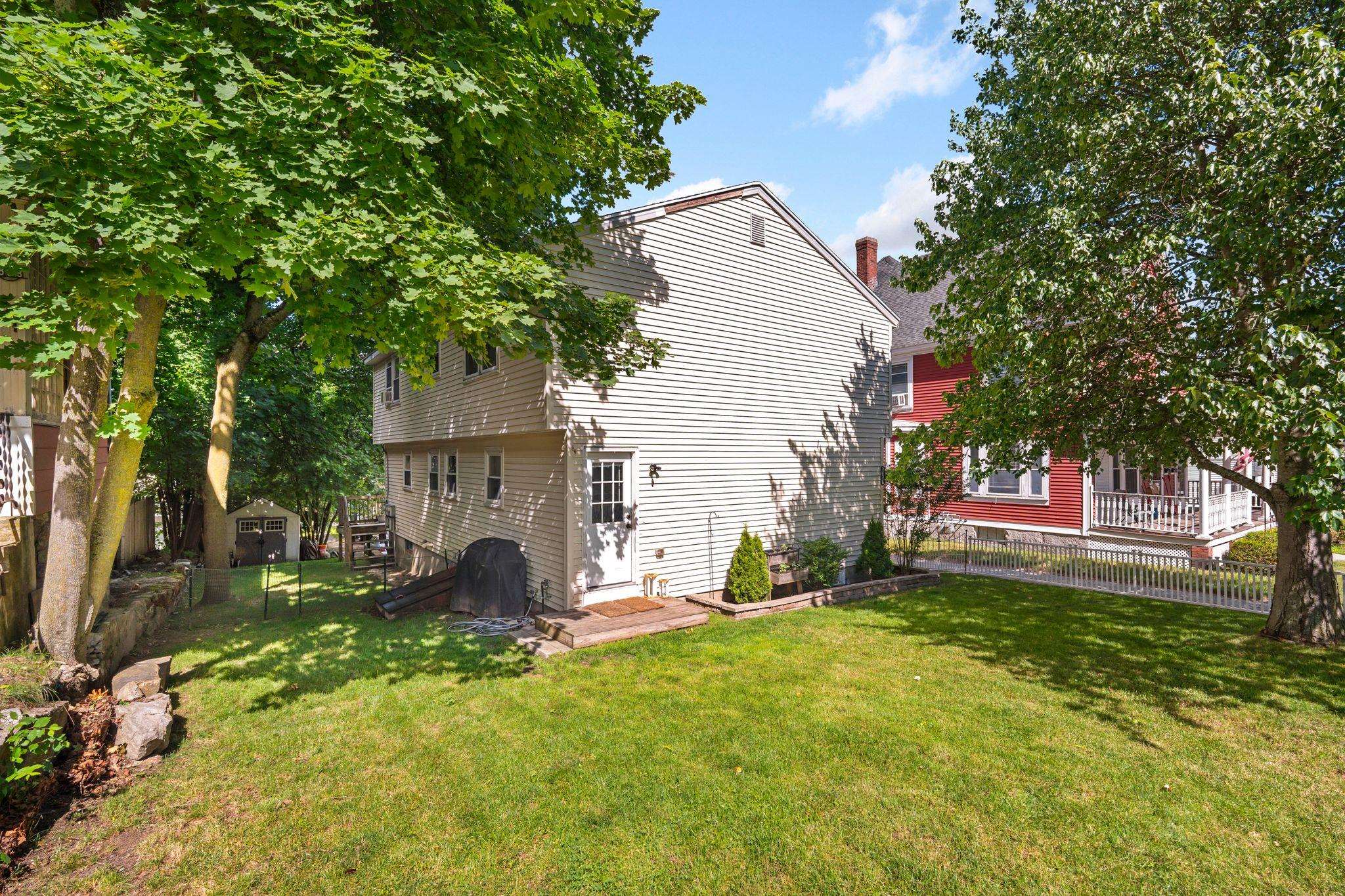 842 Beech Street Manchester, NH 03104 - Photo 25 of 28