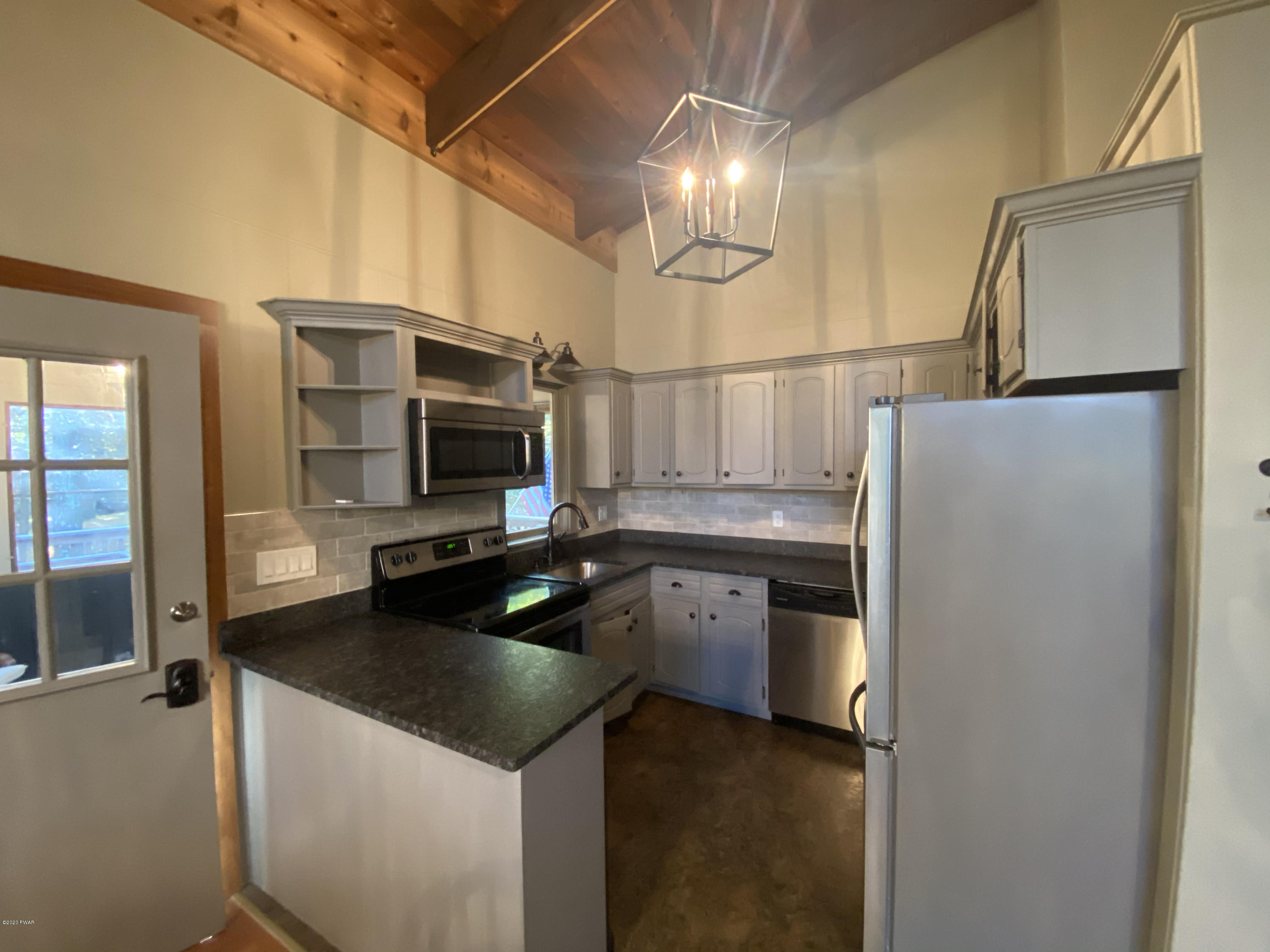120 Eagle Crest Road Greentown, PA 18426 - Photo 7 of 22