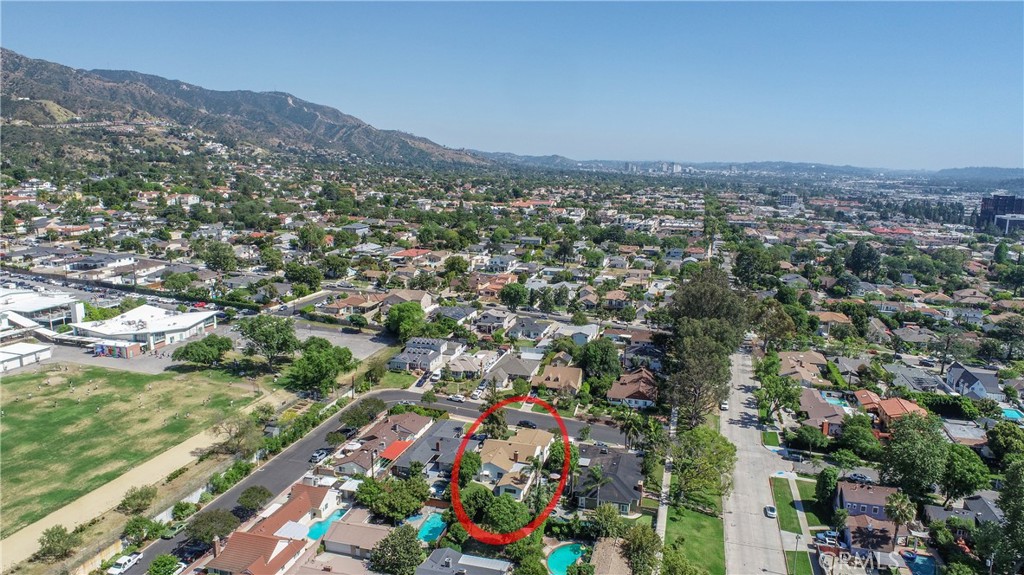 611 Delaware Road Burbank, CA 91504 - Photo 47 of 50