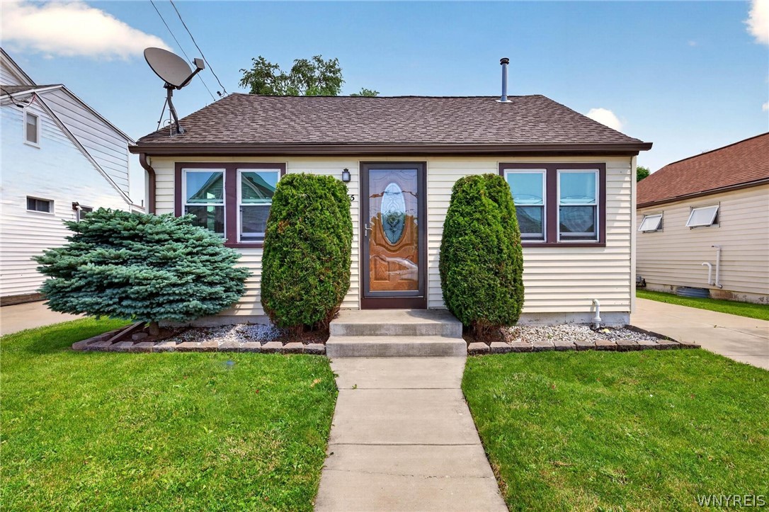 255 Roland Street Cheektowaga, NY 14212 - Photo 1 of 30