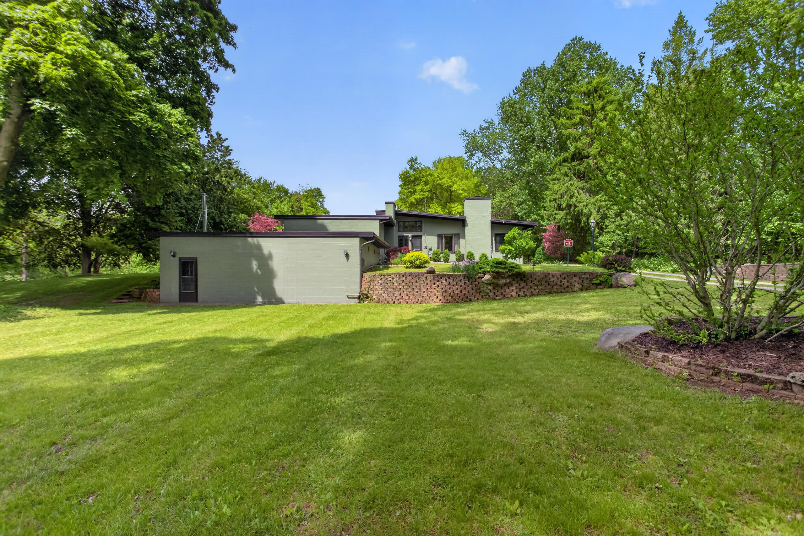 2934 Robinson Road Jackson, MI 49203 - Photo 63 of 72 IMG_0403