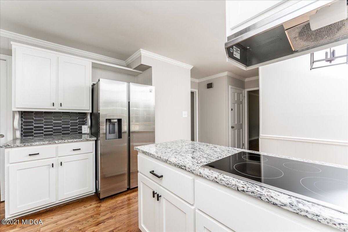 1211 Newport Road Macon, GA 31210 - Photo 15 of 44 Kitchen