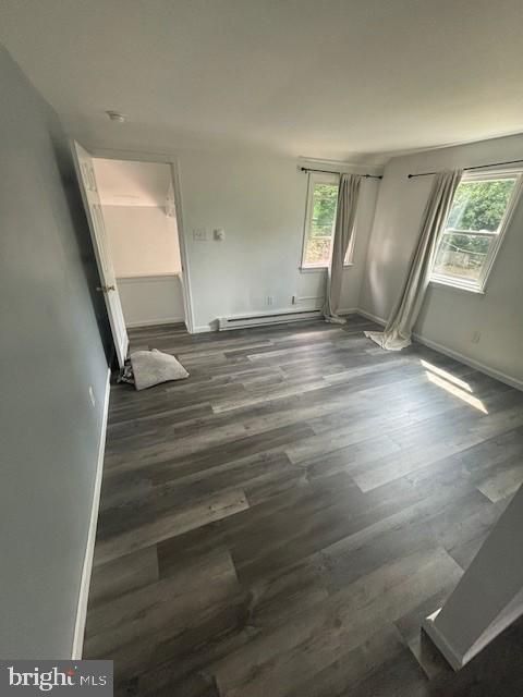 16 Oak Street, Unit R Salem, NJ 08079 - Photo 17 of 20 a view of an empty room