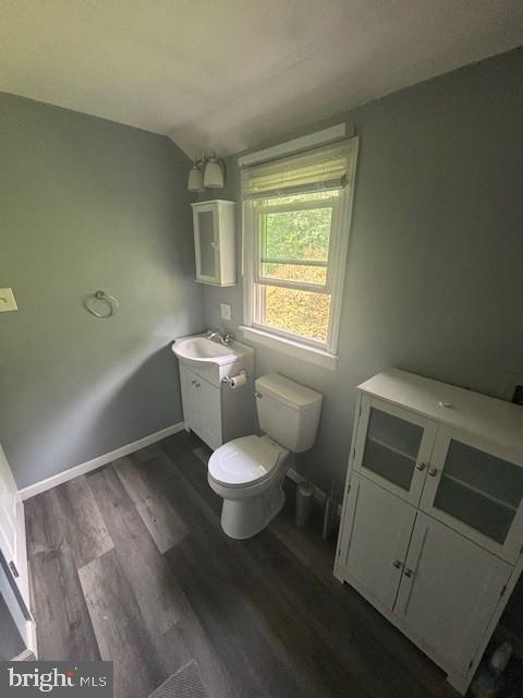 16 Oak Street, Unit R Salem, NJ 08079 - Photo 20 of 20 a bathroom with a toilet and a sink