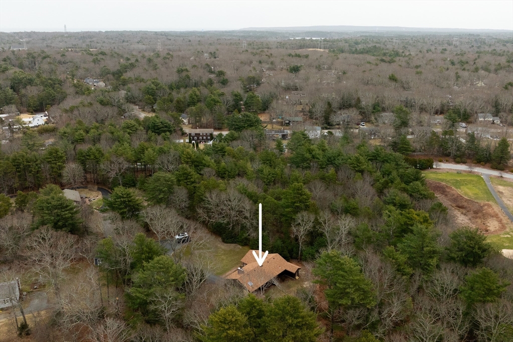 188 Carver Road Plymouth, MA 02360 - Photo 4 of 42