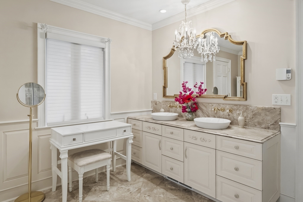 188 Carver Road Plymouth, MA 02360 - Photo 10 of 42