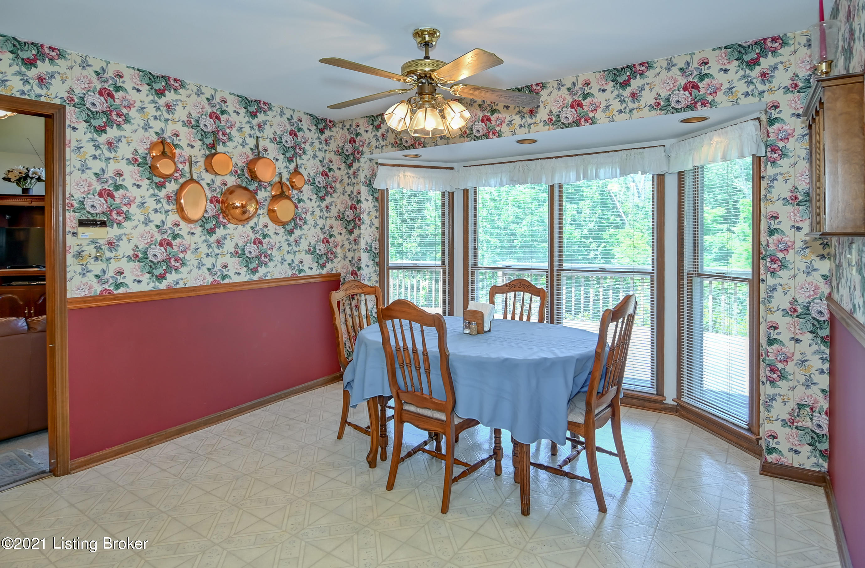 710 West Laurel River Road Shepherdsville, KY 40165 - Photo 19 of 49 710WLaurelRiverRd-19