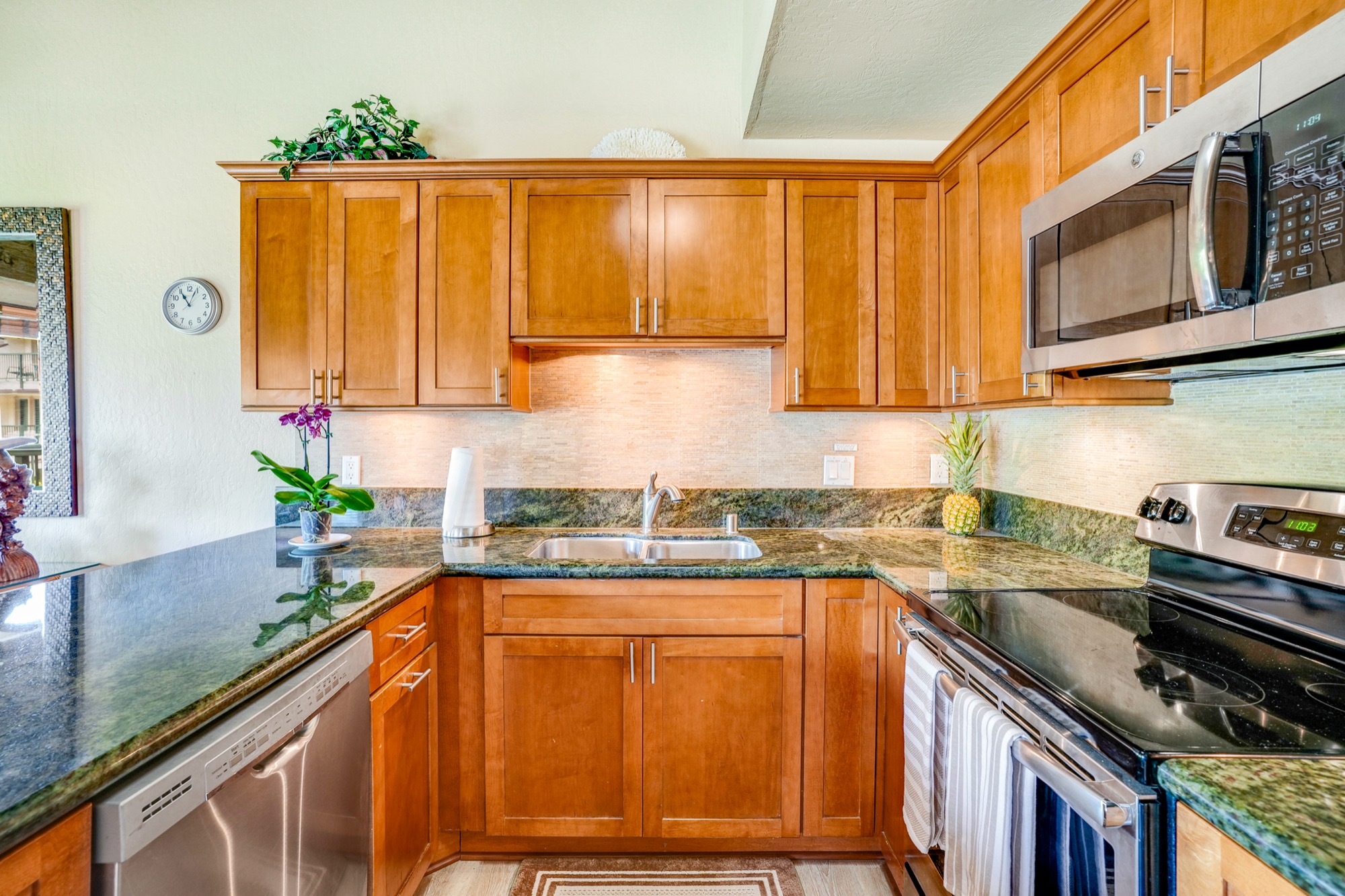 1901 Poipu Road, Unit 824 Koloa, HI 96756 - Photo 12 of 25