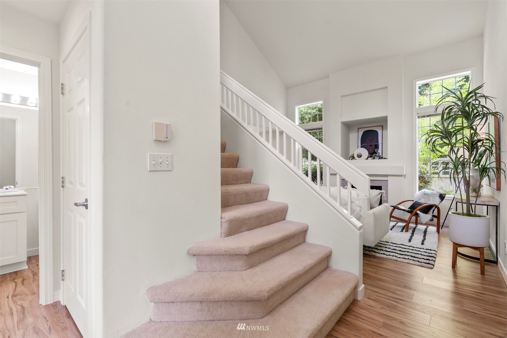 507 Elma Place Northeast Renton, WA 98059 - Photo 6 of 36