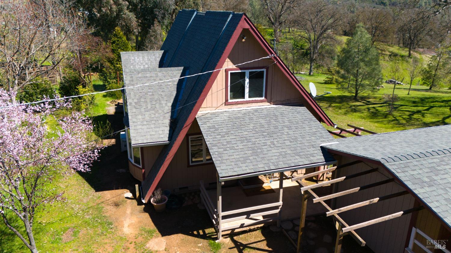 1996 River View Road Clearlake Oaks, CA 95423 - Photo 36 of 50 an aerial view of a house with a yard