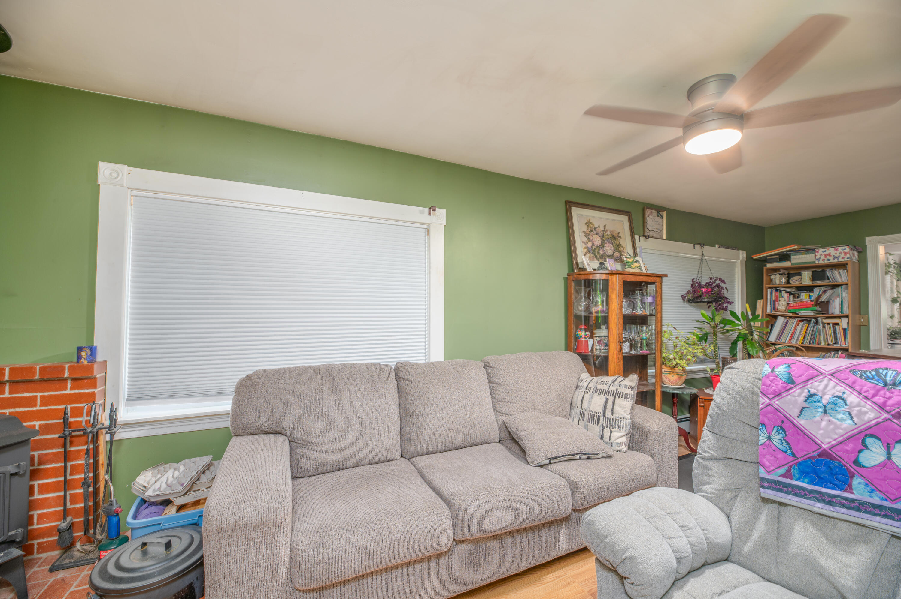 240 Middle Road Augusta, ME 04330 - Photo 12 of 37 Interior25