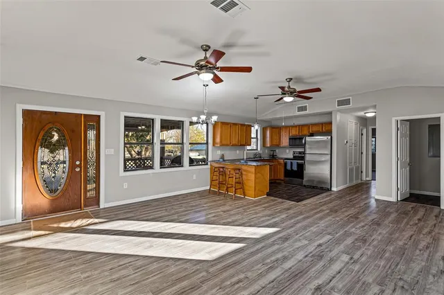 $159,000 | 5528 Lake View Drive, Granbury, TX 76048