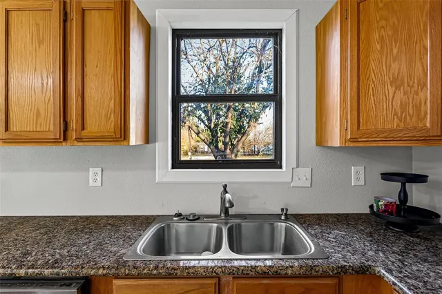 $159,000 | 5528 Lake View Drive, Granbury, TX 76048