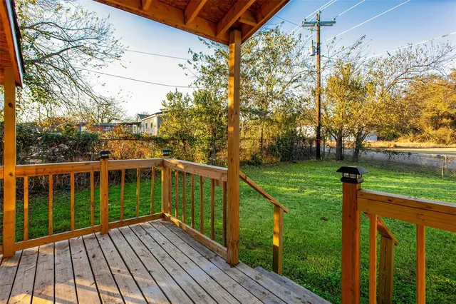 $159,000 | 5528 Lake View Drive, Granbury, TX 76048