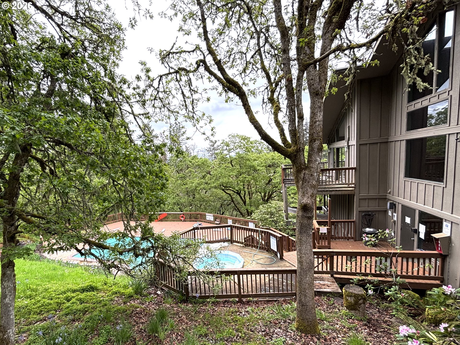 213 Trailside Loop Eugene, OR 97405 - Photo 25 of 28