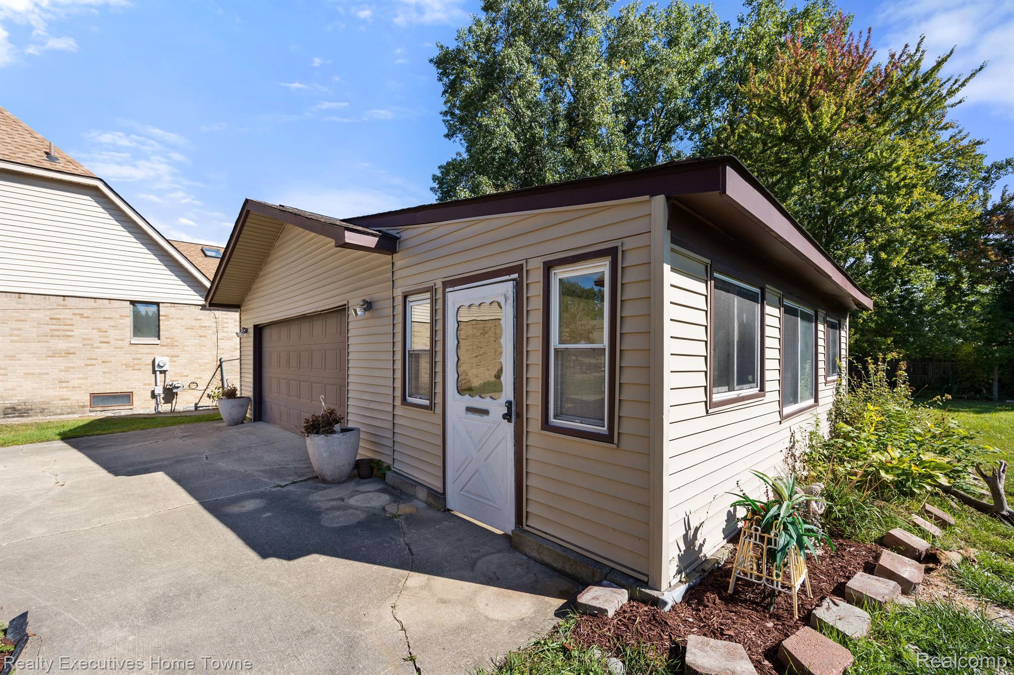 38798 Westchester Road Sterling Heights, MI 48310 - Photo 60 of 66 Gallery Image 60