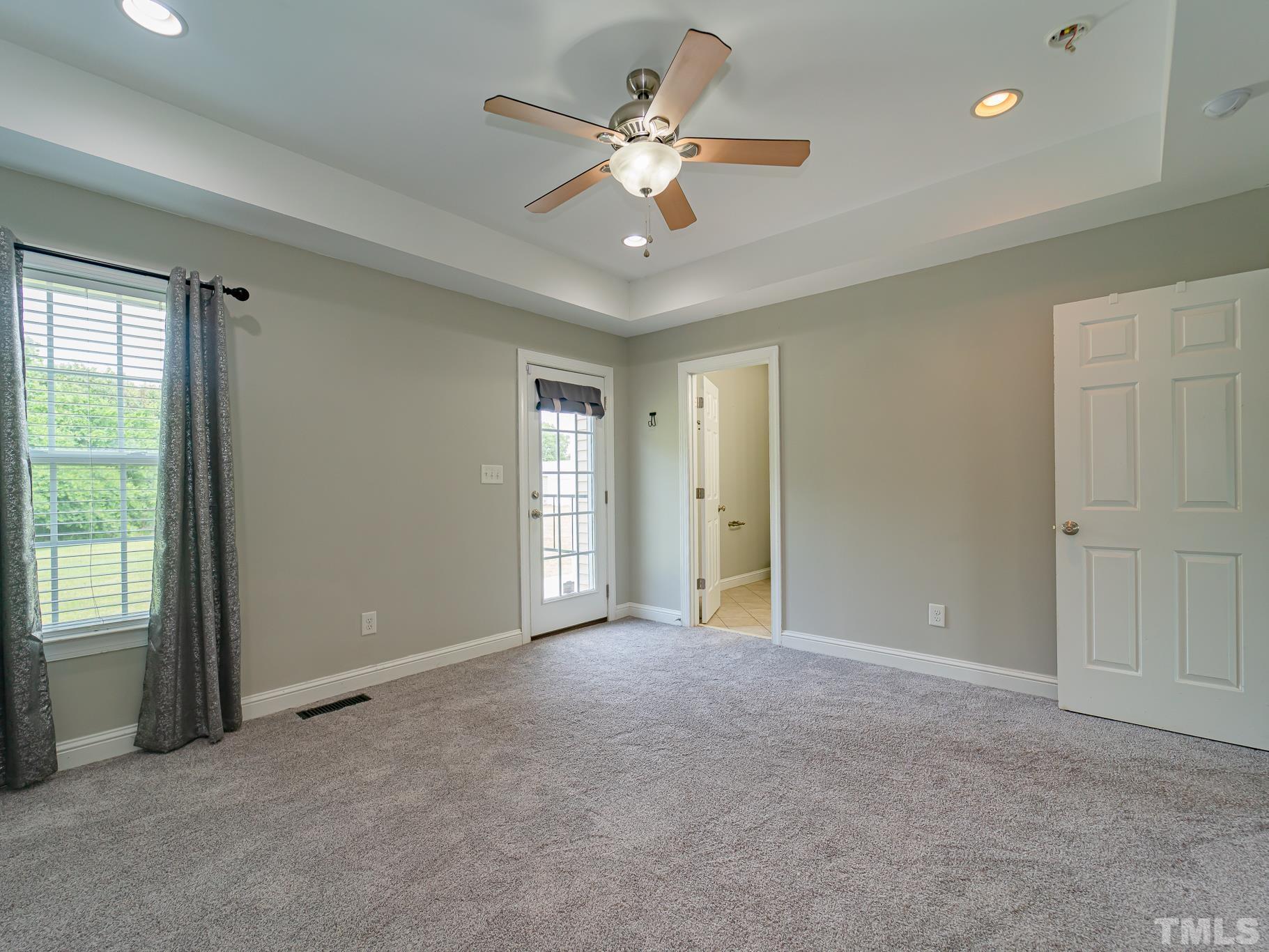 7730 La Finca Road Elm City, NC 27822 - Photo 18 of 29 a view of an empty room with a window