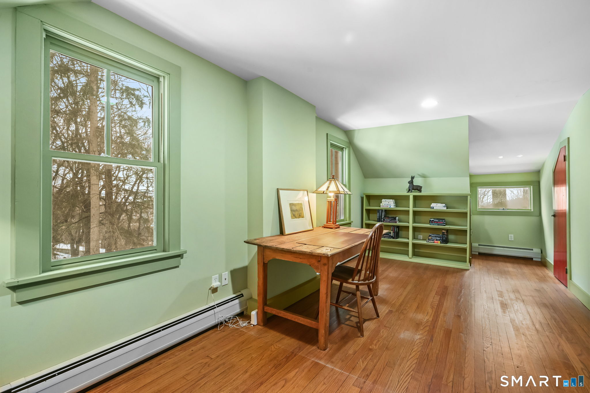 32 Catalpa Road Wilton, CT 06897 - Photo 26 of 36 a room with furniture and a window