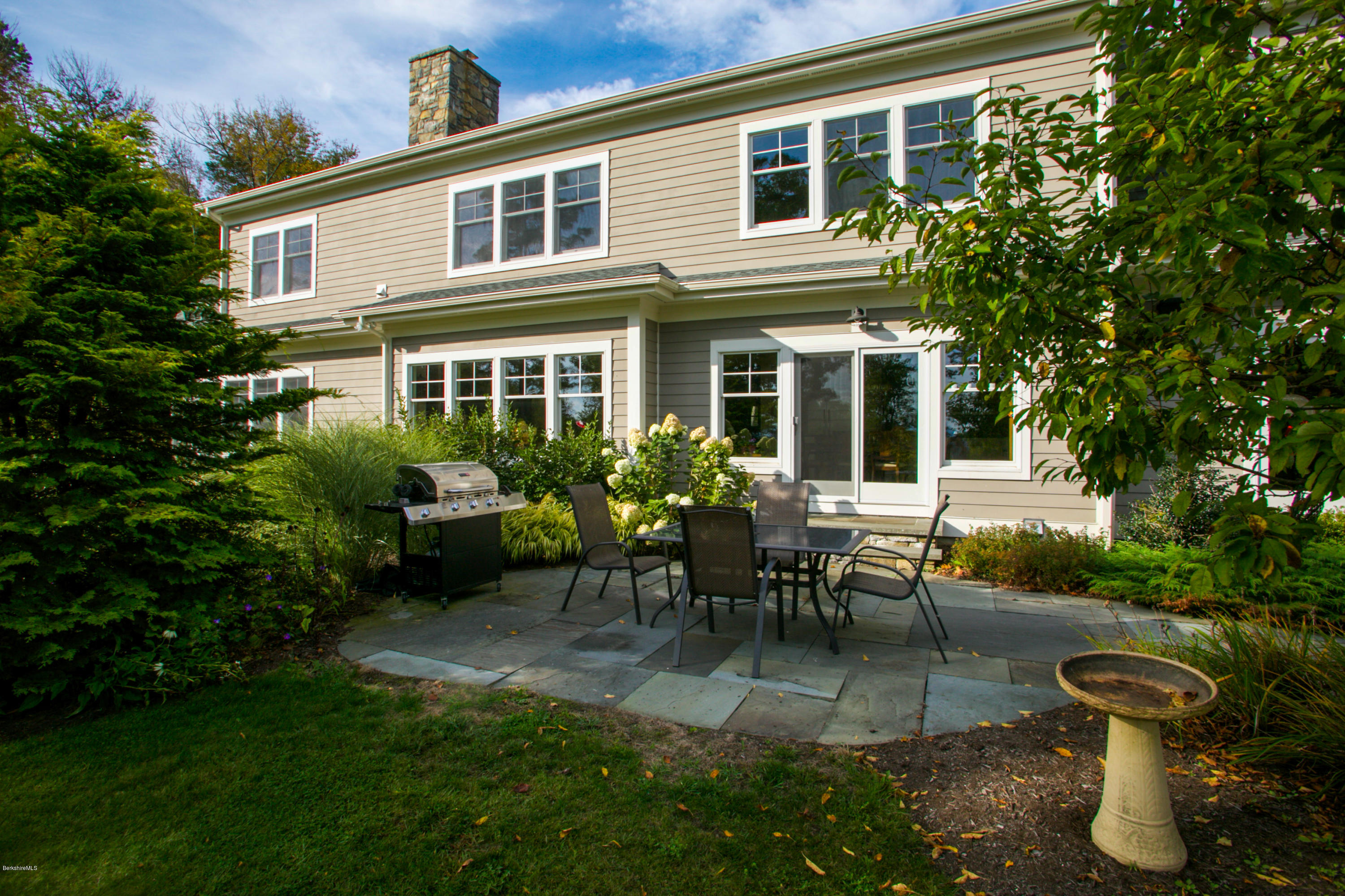 34 Oxbow Road Egremont, MA 01230 - Photo 26 of 32 26backpatio