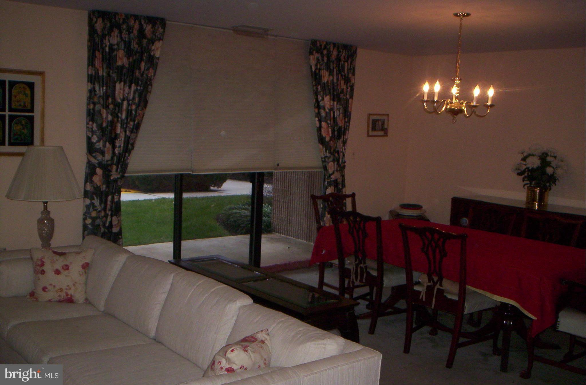 2903 Fallstaff Road, Unit 108 Baltimore, MD 21209 - Photo 14 of 30 Living Room