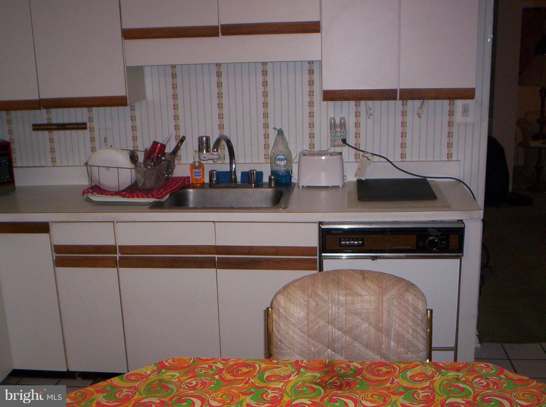 2903 Fallstaff Road, Unit 108 Baltimore, MD 21209 - Photo 22 of 30 Kitchen