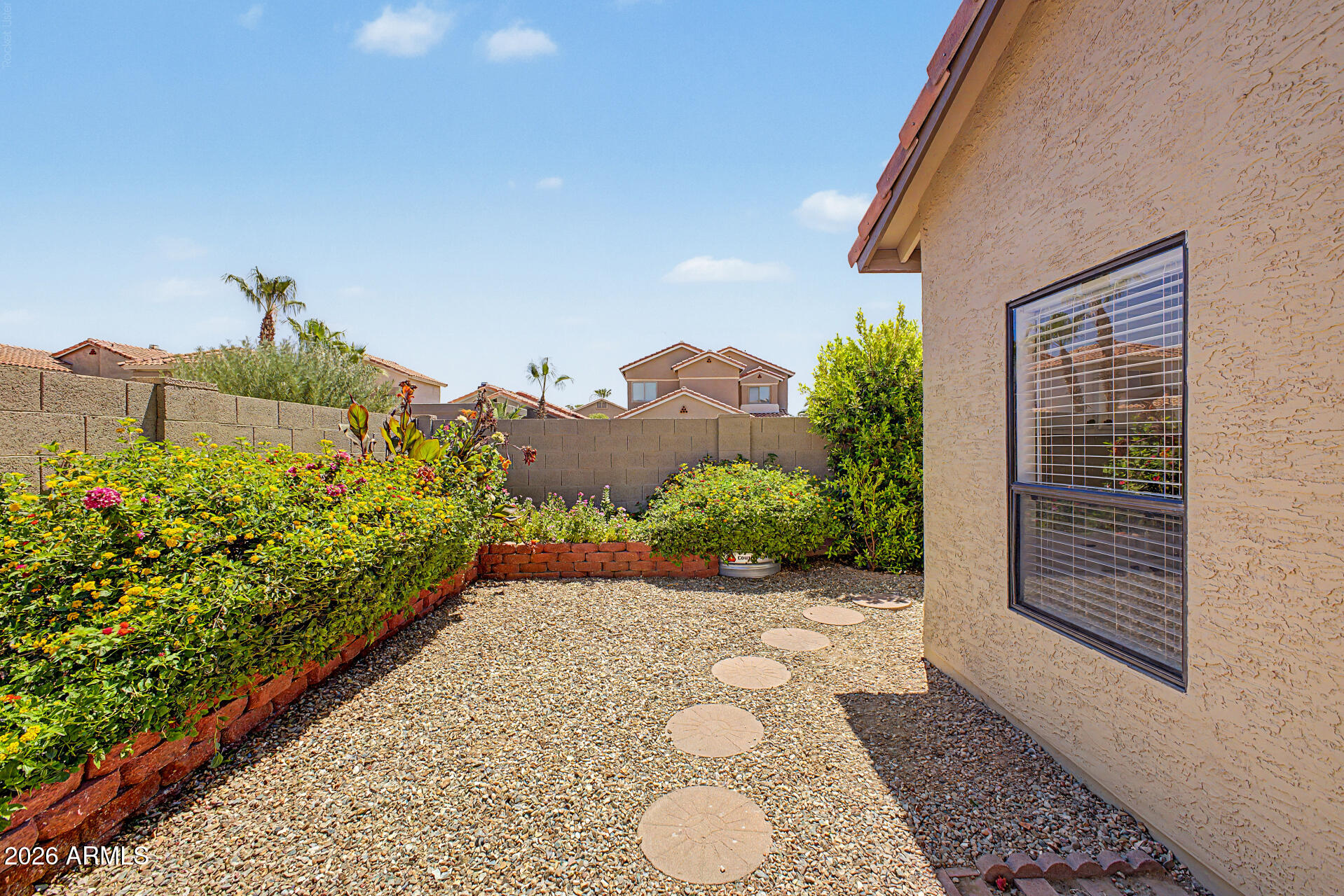 4354 East Dry Creek Road Phoenix, AZ 85044 - Photo 25 of 29 32 - Dry Creek