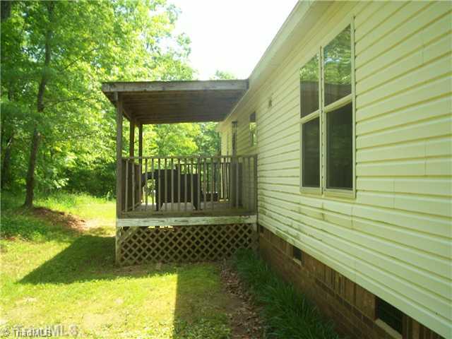 1340 Frans Road Westfield, NC 27053 - Photo 14 of 16 Exterior Back.