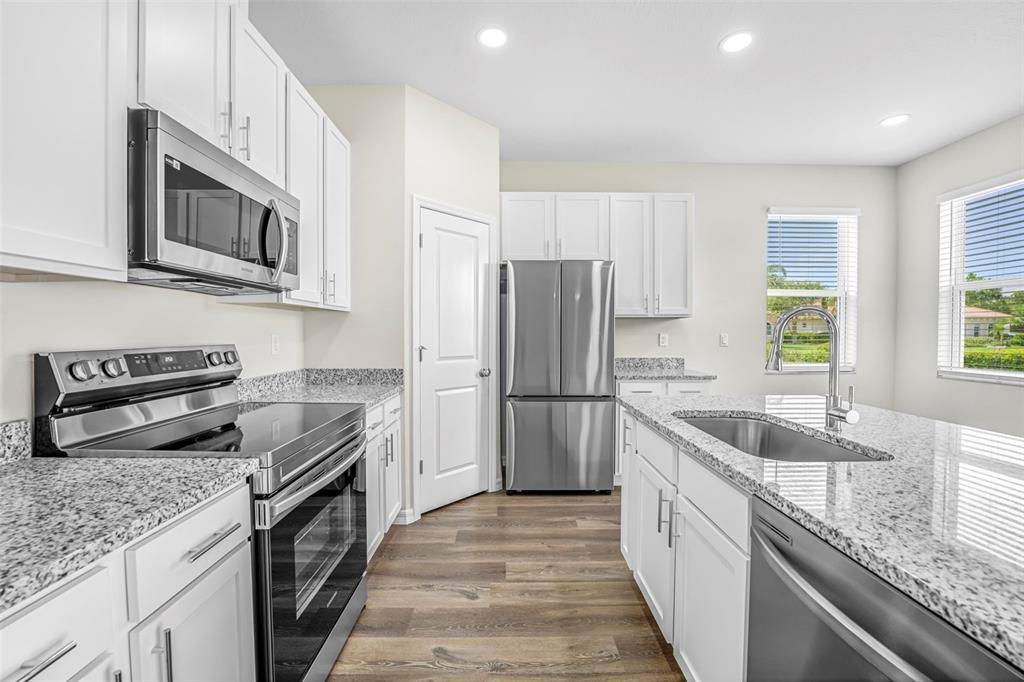 9313 Gentle Ben Court Weeki Wachee, FL 34613 - Photo 13 of 76
