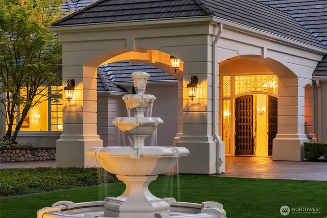 $8,800,000 | 4 Diamond Ranch South, Bellevue, WA 98004