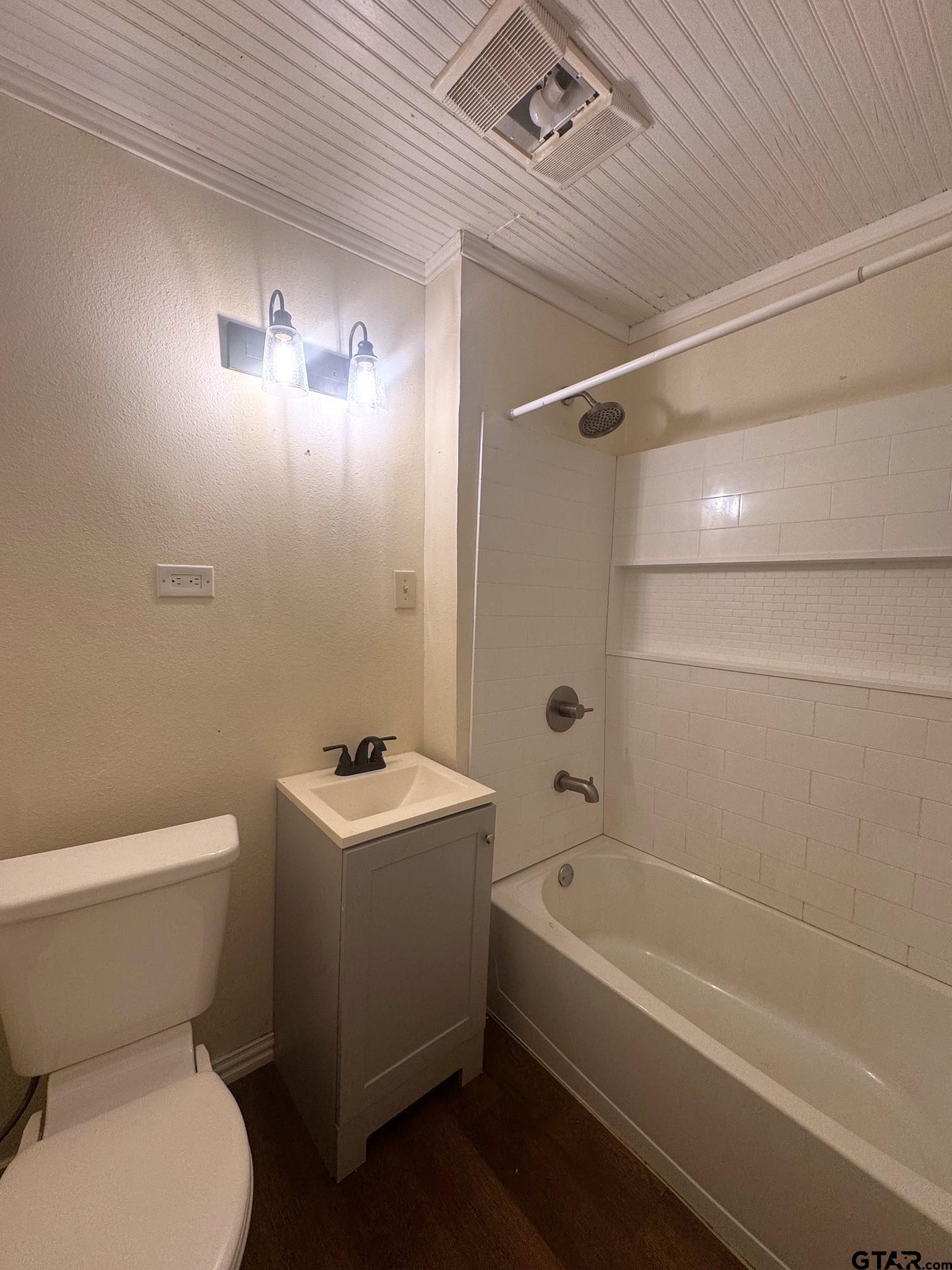 414 West 4th Street Mount Pleasant, TX 75455 - Photo 10 of 17