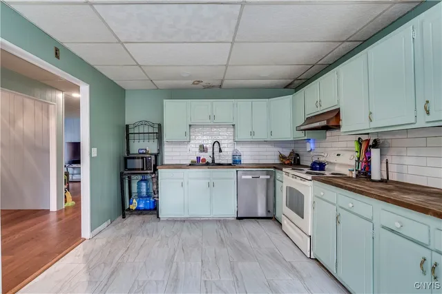 $260,000 | 1362 Richards Drive, Watertown, NY 13601