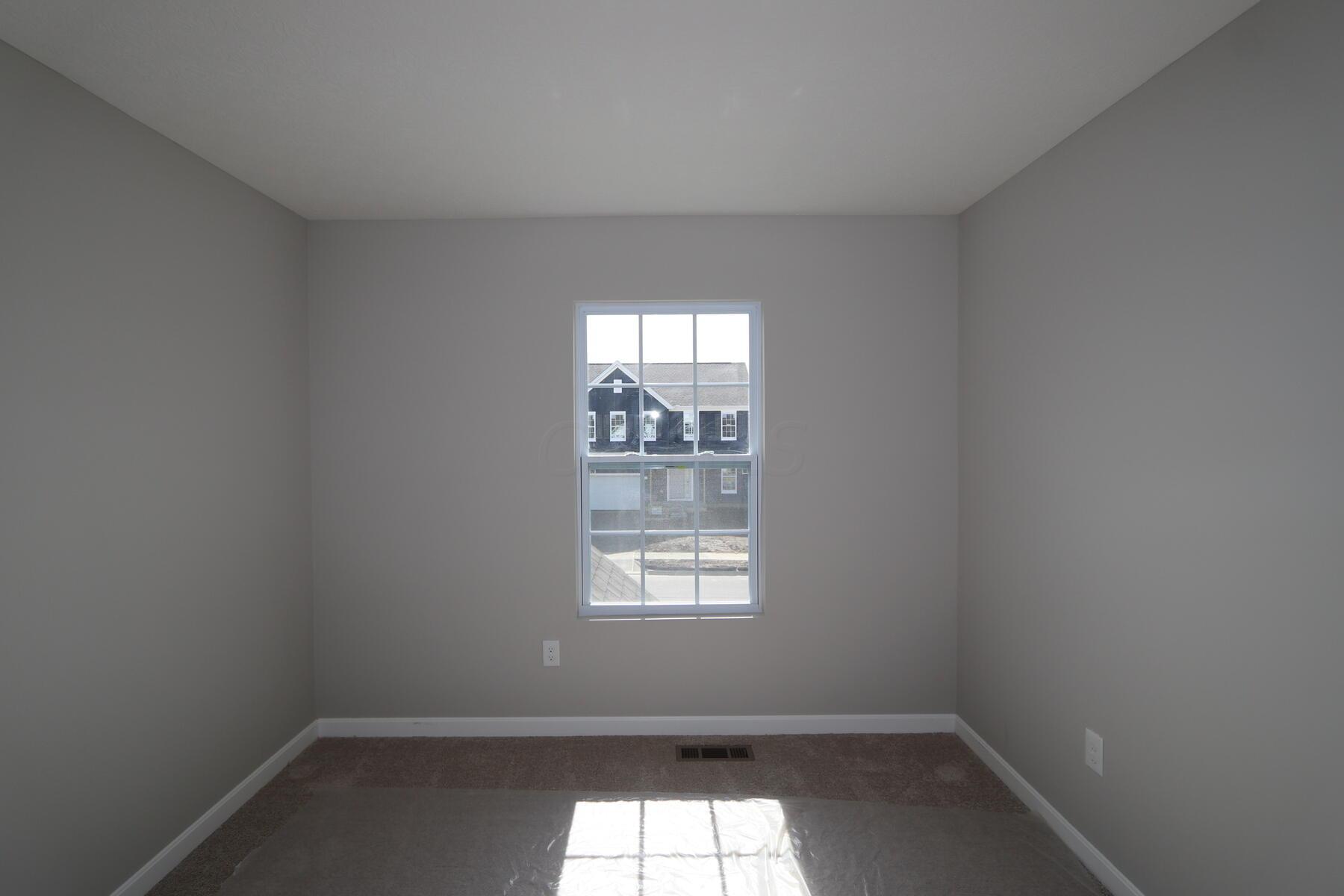 8102 Marilyn Road Reynoldsburg, OH 43068 - Photo 10 of 17 Bedroom