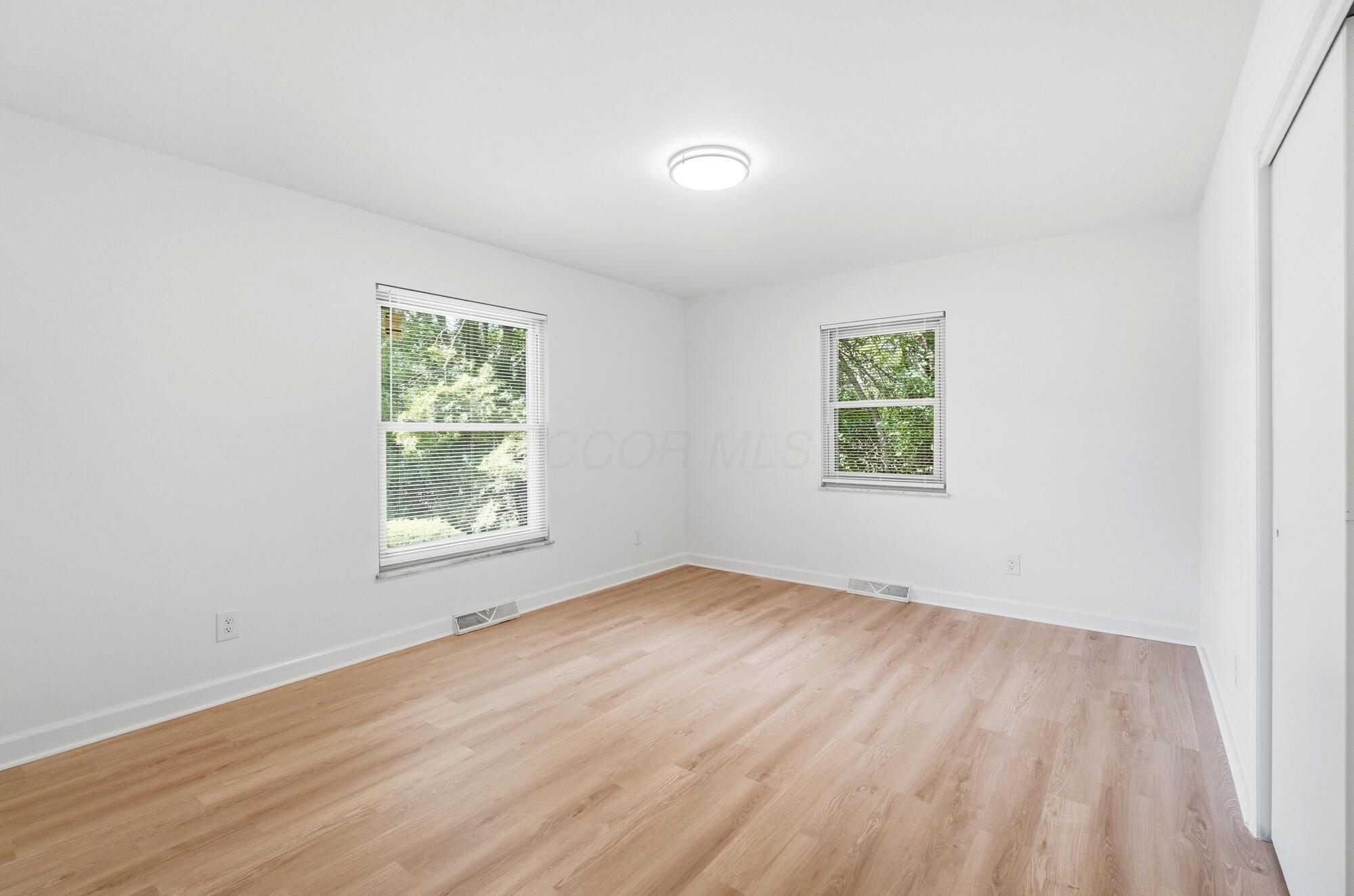3555 Trabue Road Columbus, OH 43204 - Photo 13 of 44