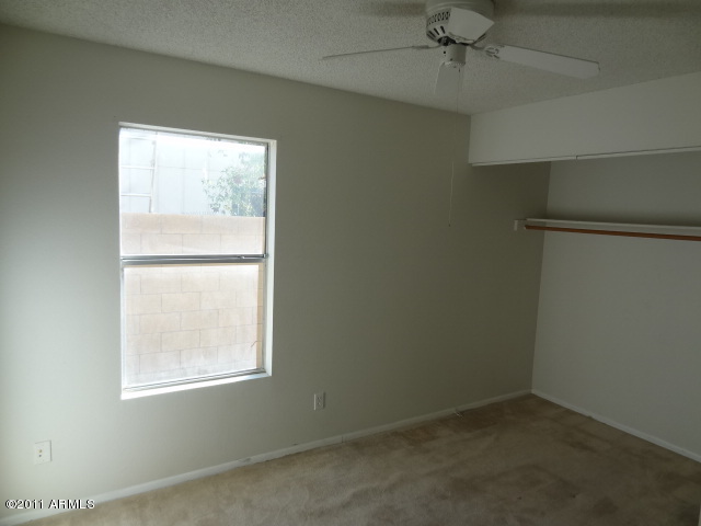 4467 East Pearce Road Phoenix, AZ 85044 - Photo 4 of 25 023-142253- Bedroom 3