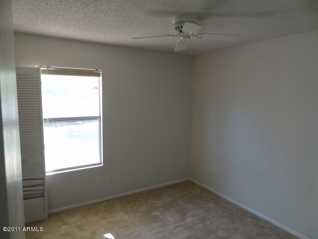 4467 East Pearce Road Phoenix, AZ 85044 - Photo 5 of 25 023-142253- Bedroom
