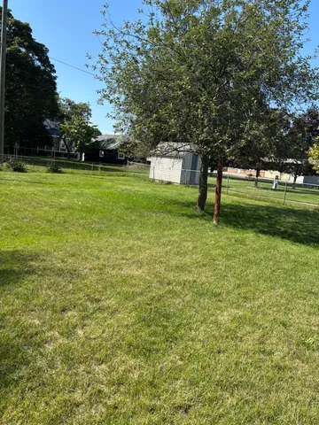 $92,000 | 810 Vine Street, Manistee, MI 49660