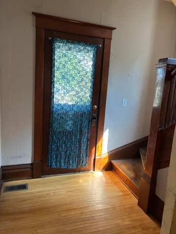 $92,000 | 810 Vine Street, Manistee, MI 49660