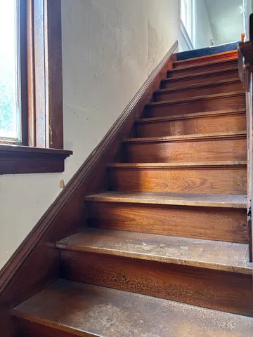 $92,000 | 810 Vine Street, Manistee, MI 49660