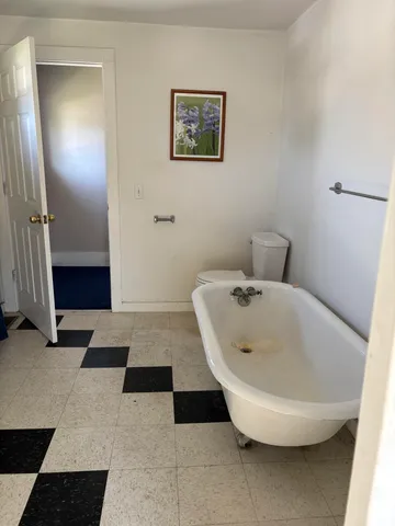 $92,000 | 810 Vine Street, Manistee, MI 49660