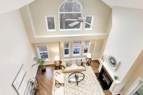 $824,900 | 1312 West Fletcher Street, Unit 3W, Chicago, IL 60657