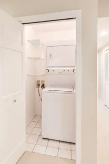 $824,900 | 1312 West Fletcher Street, Unit 3W, Chicago, IL 60657